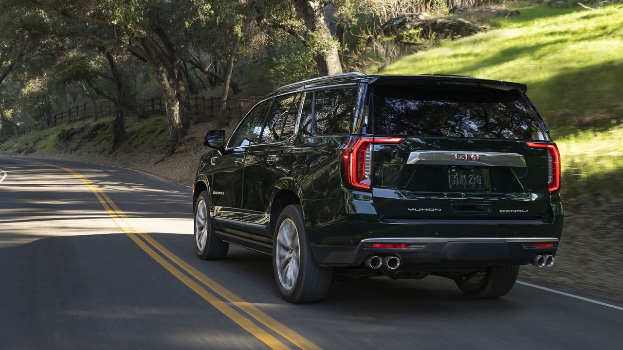 2022 GMC Yukon XL  rear-end