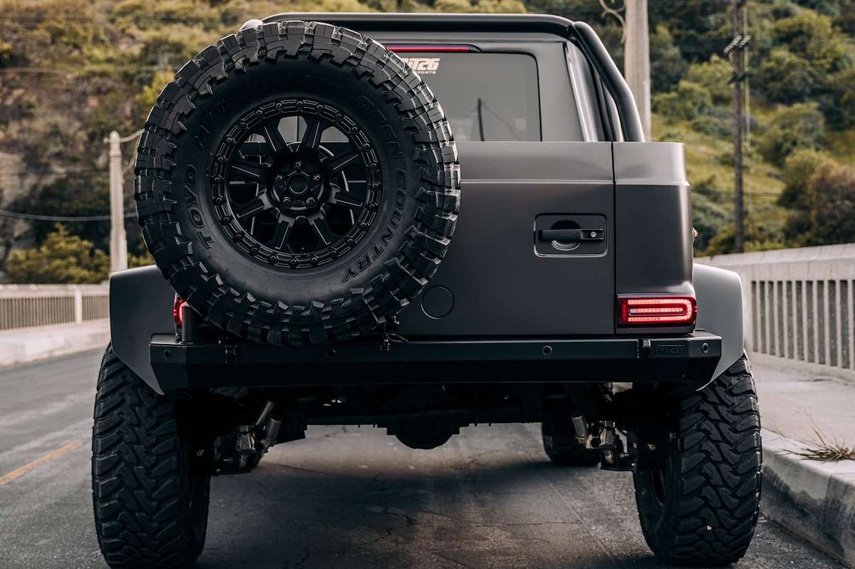 مرسيدس g-class بيك اب