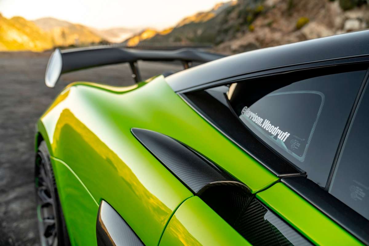 ماكلارين-600lt