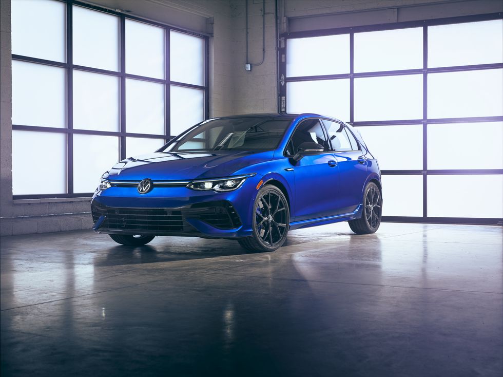 سعر نموذج Golf R 20th Anniversary Edition 