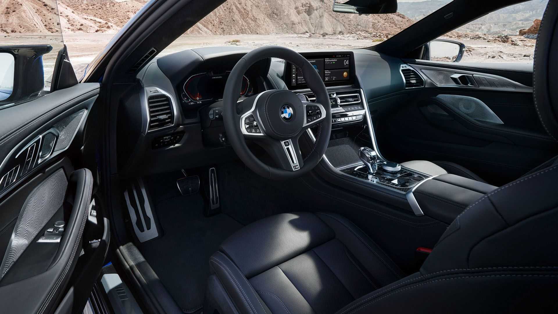 bmw-series8-2023-interior