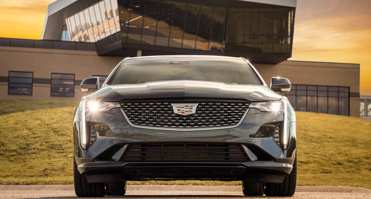  the 2022 Cadillac CT4 front-end