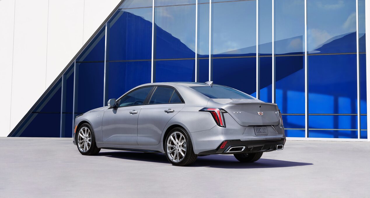  the 2022 Cadillac CT4 rear-end