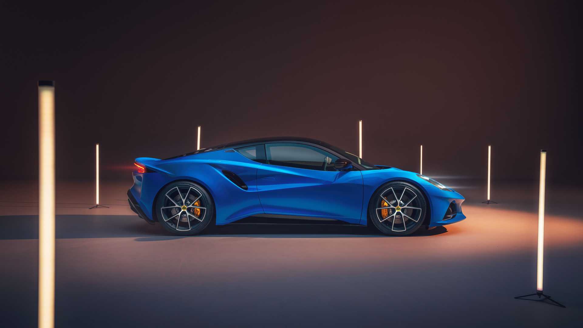 2023_lotus_emira
