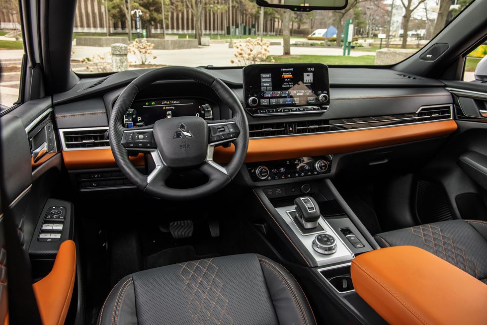 mitsubishi-outlander-2022-interior-design