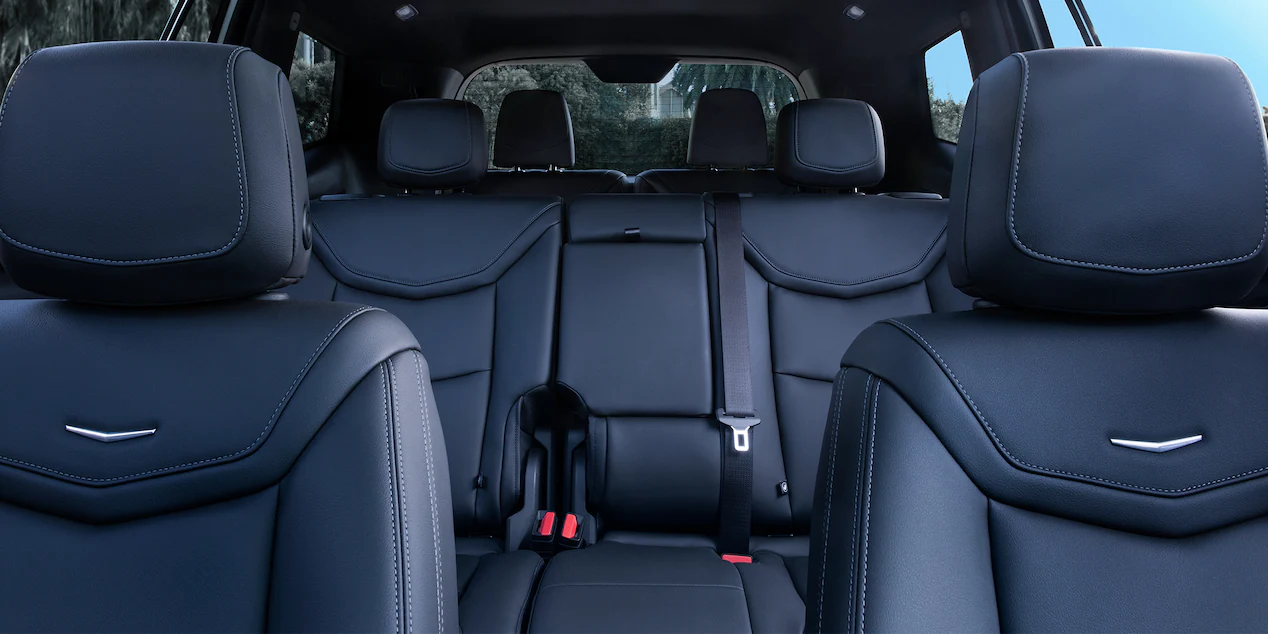 2022 Cadillac XT6 seats