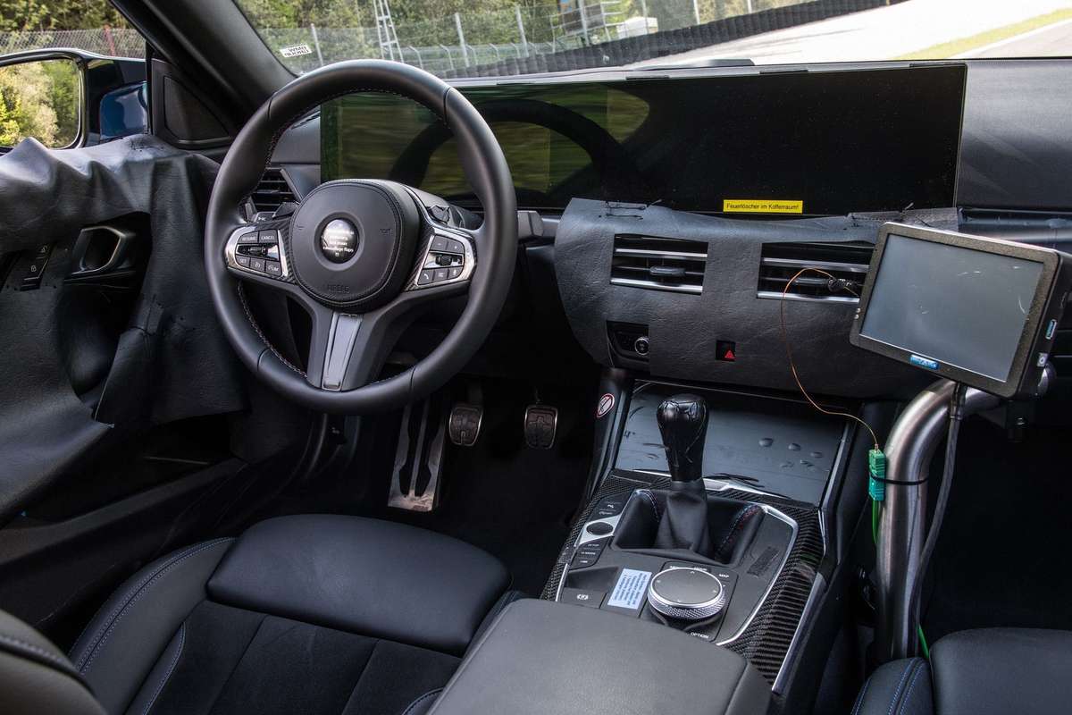 interior بي إم دبليو 2023 BMW M2 