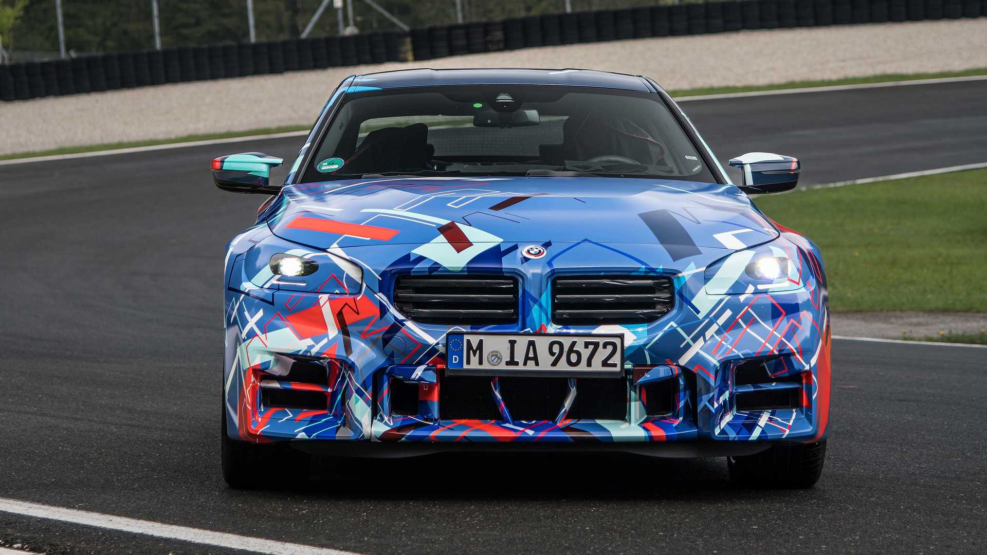 2023_bmw_m2_front