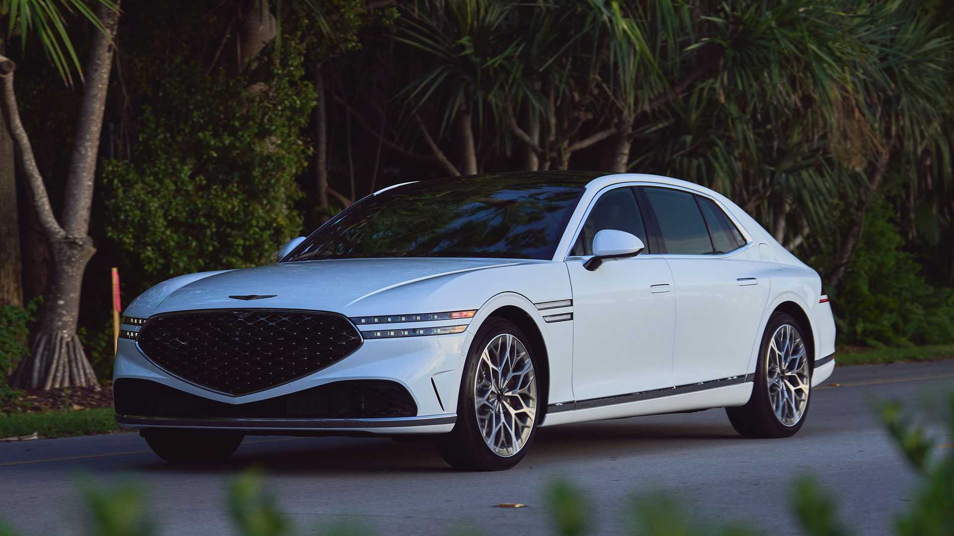 2023_genesis_g90