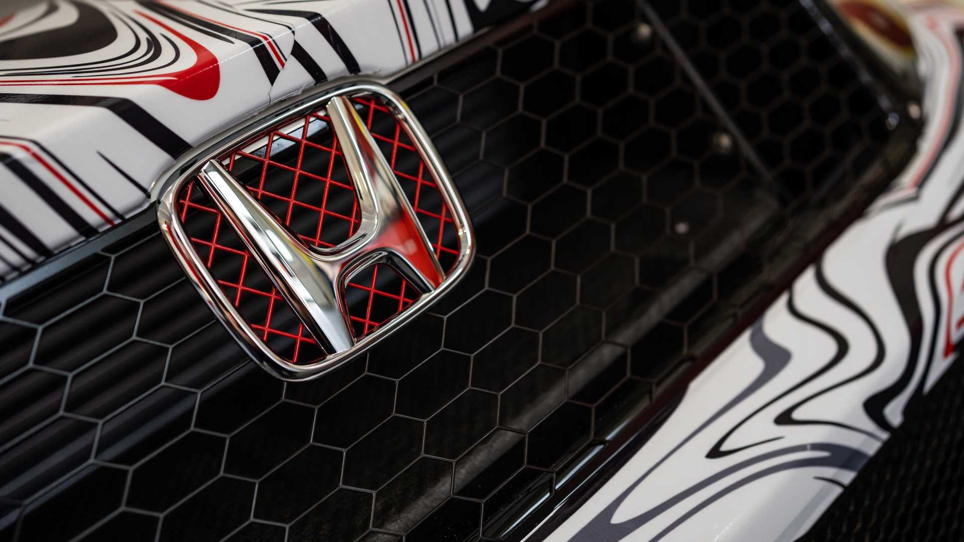 هوندا سيفيك Type R TCR 2023