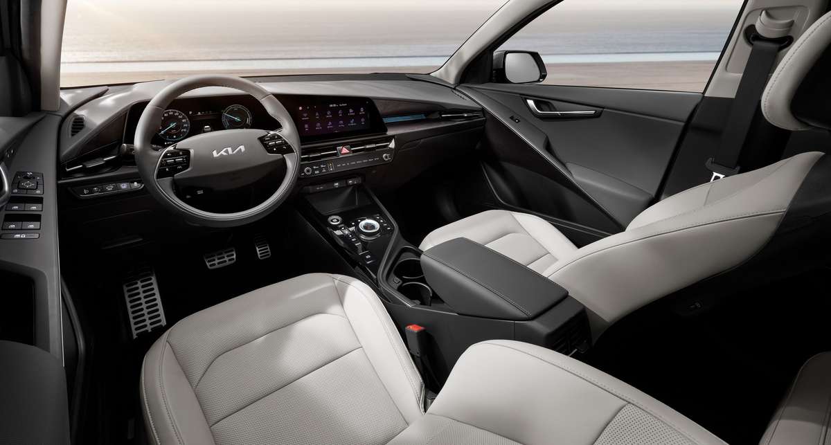 kia-niro-hybrid-interior