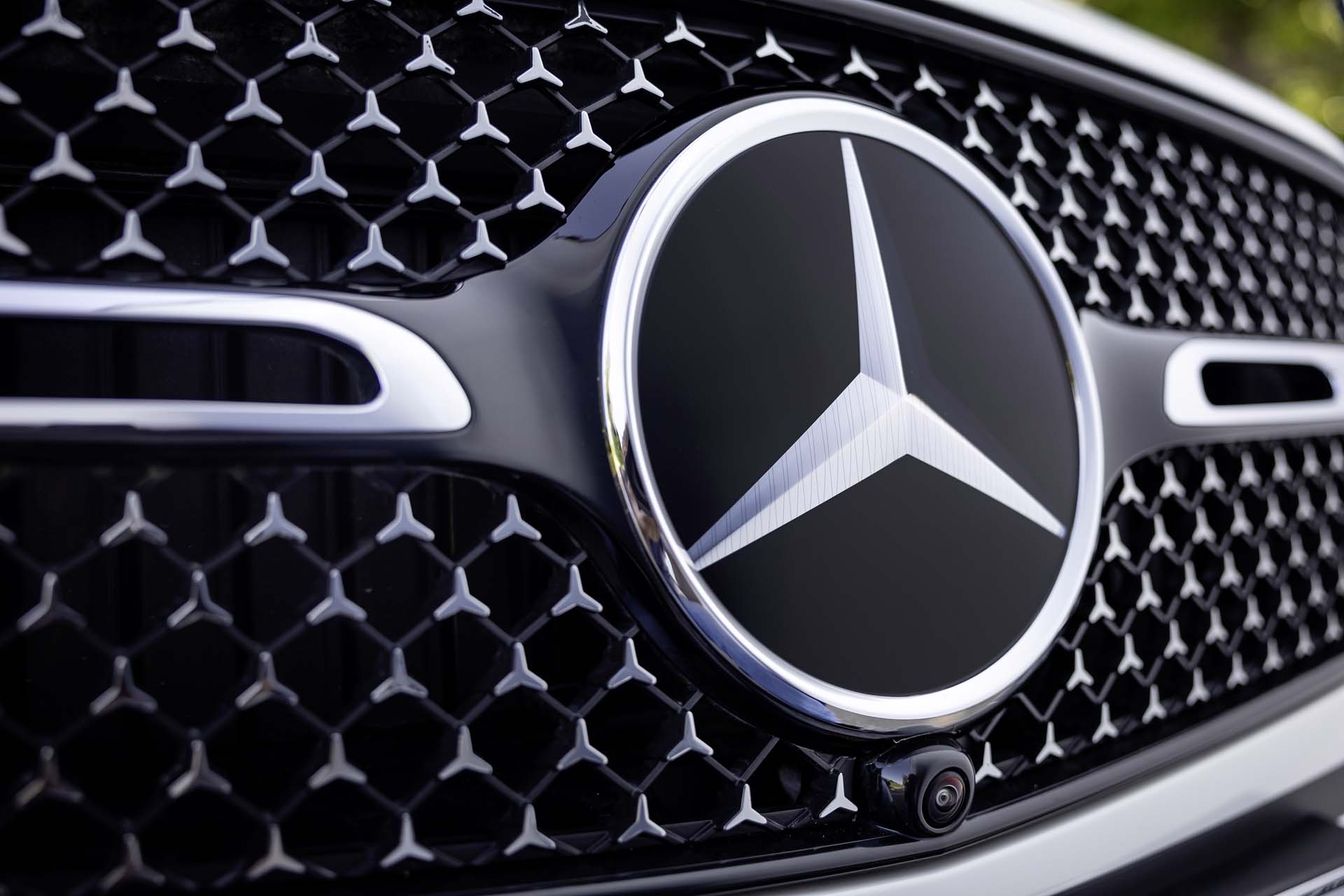 GLC-Class-شعار-مرسيدس