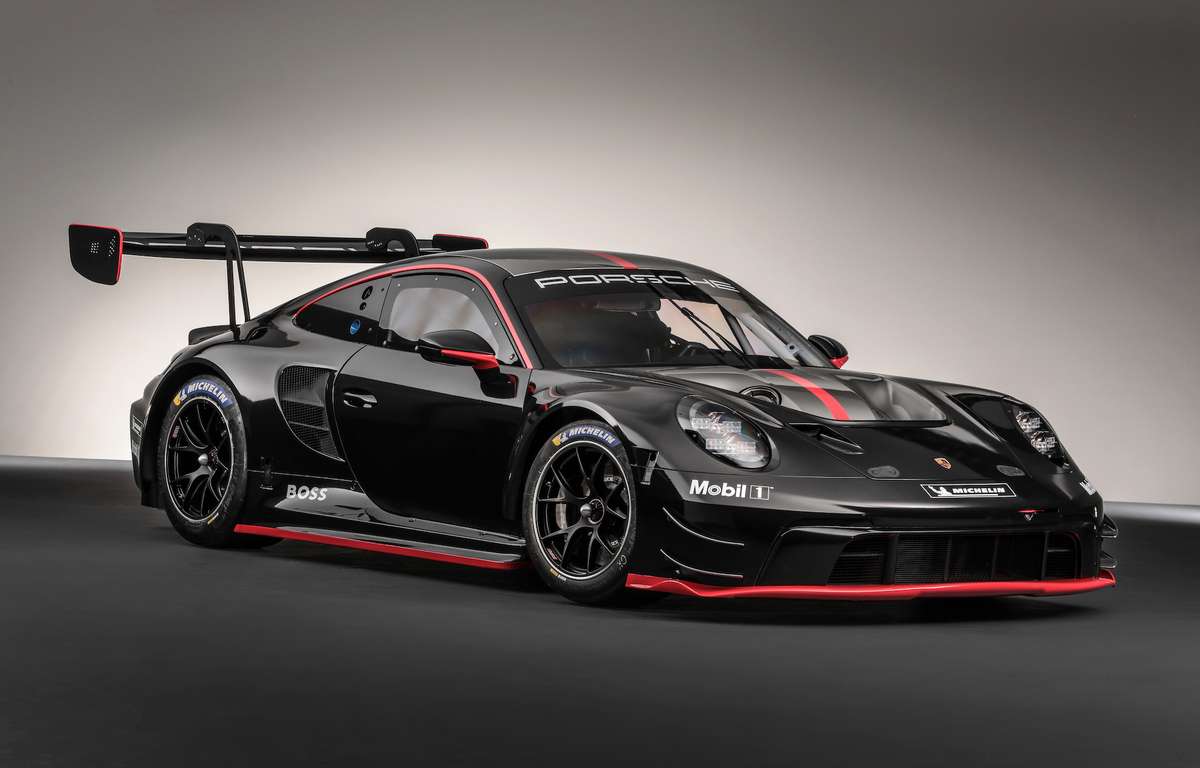 بورش 911 جي تي 3 آر
