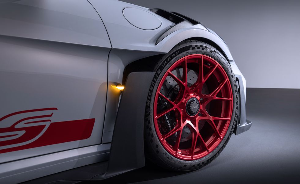 عجلات-بورش-GT-RS-2023