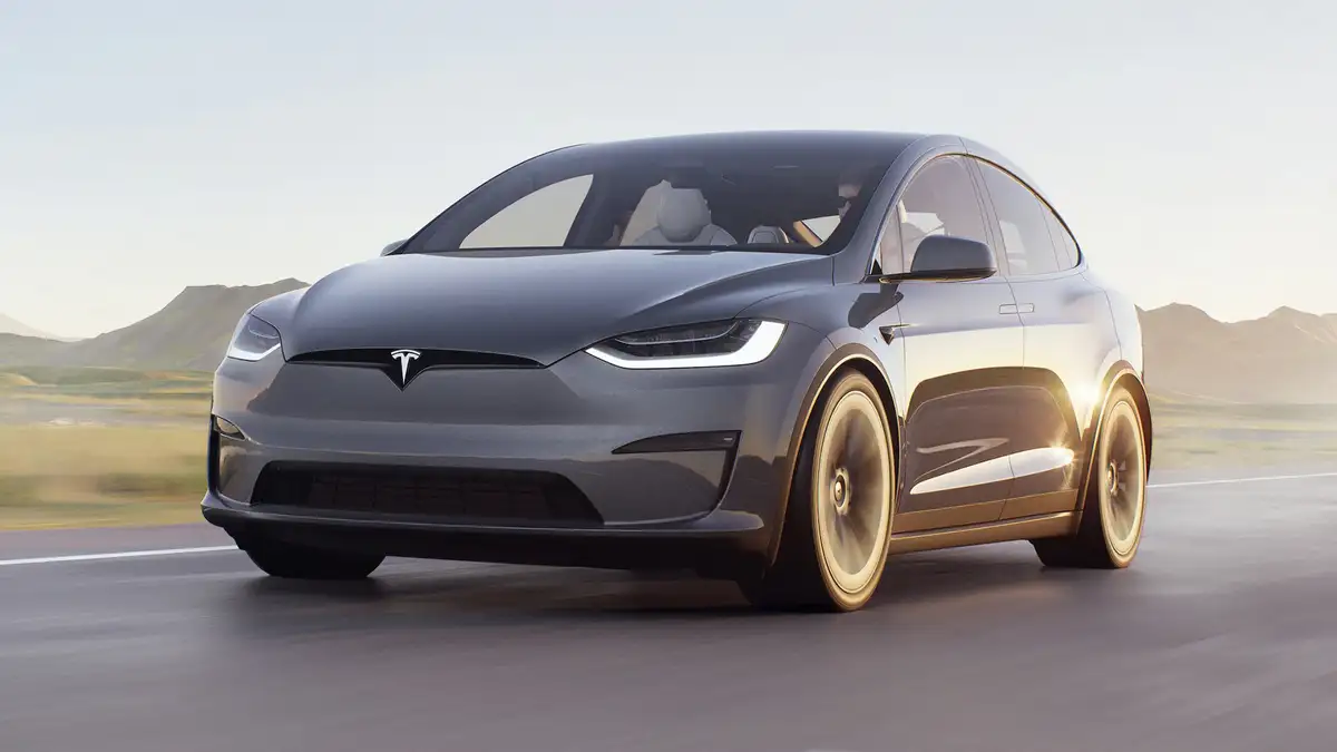 tesla-model-x-2023