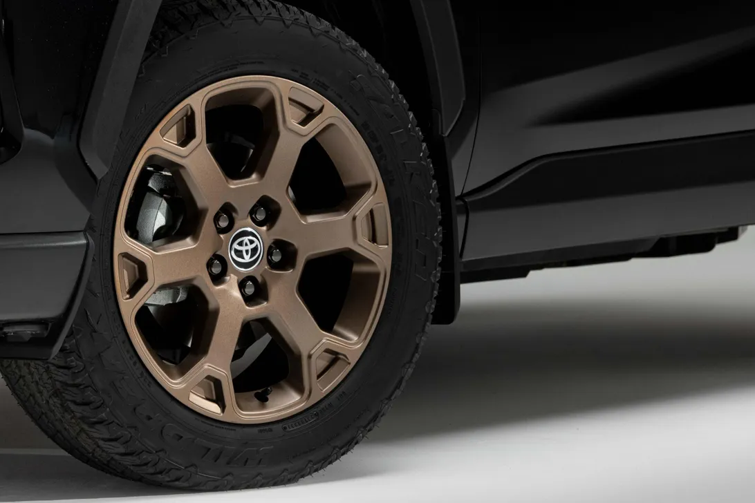 RAV4