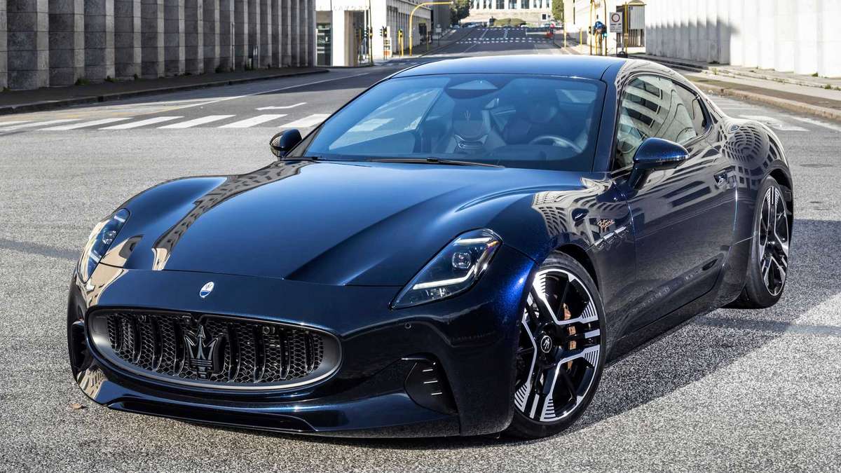 2024-maserati-granturismo-folgore-exterior