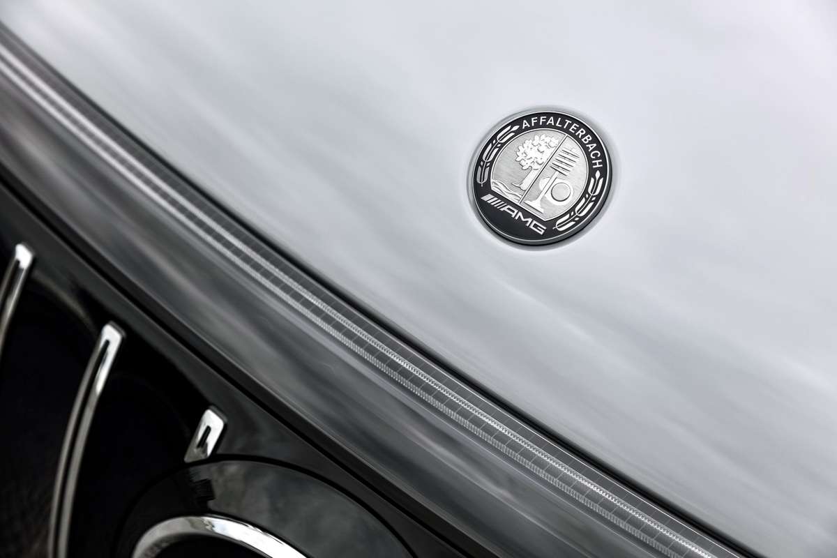 AMG شعار