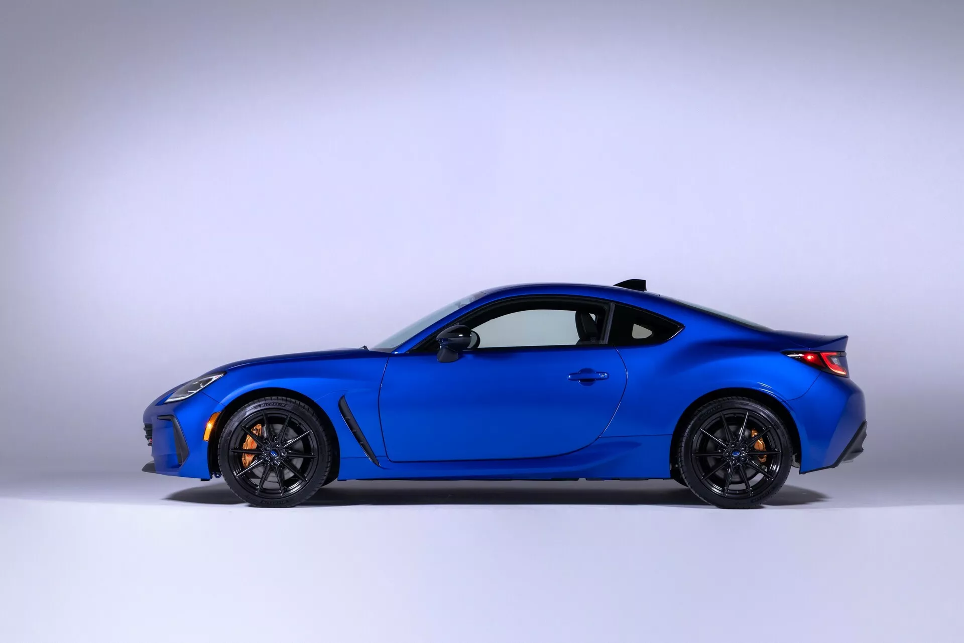 سوبارو-brz-ts-2024
