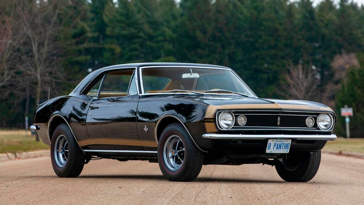 chevy-camaro-black-panther