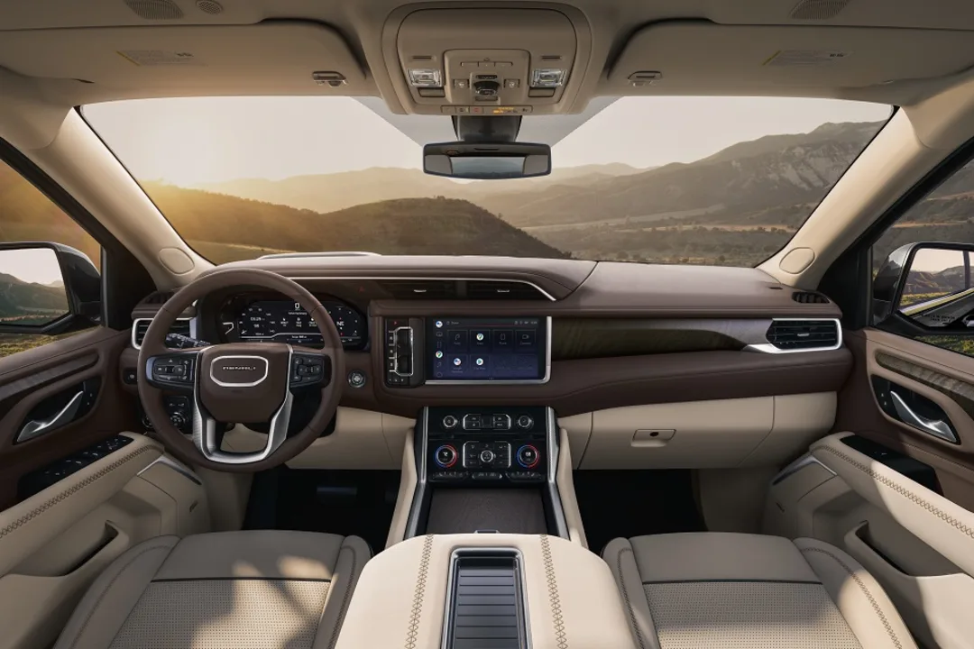 2022 GMC Yukon XL interior