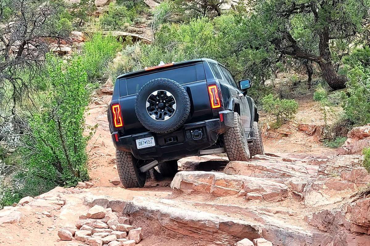 HUMMER 
