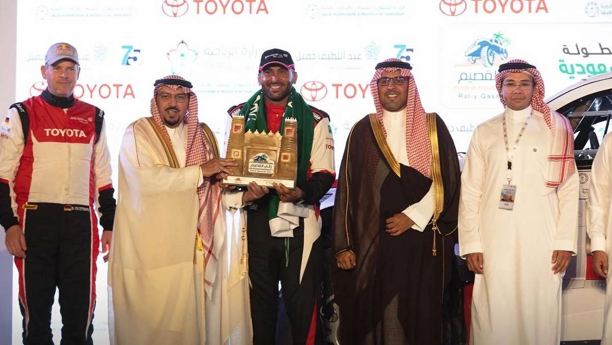 يزيد الراجحي وديرك فون تسيتسيفتس