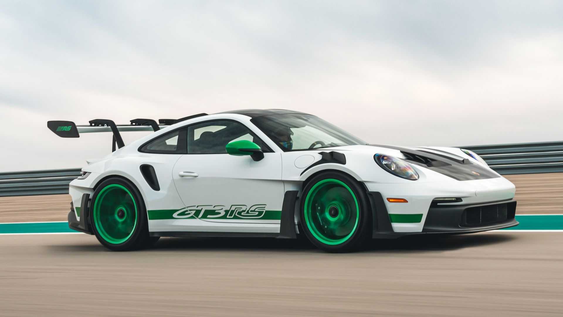 بورش-911