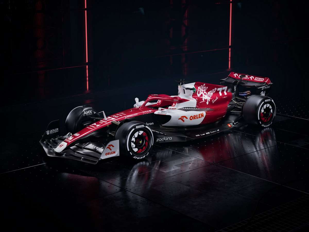 alfa_romeo_c42-formula1