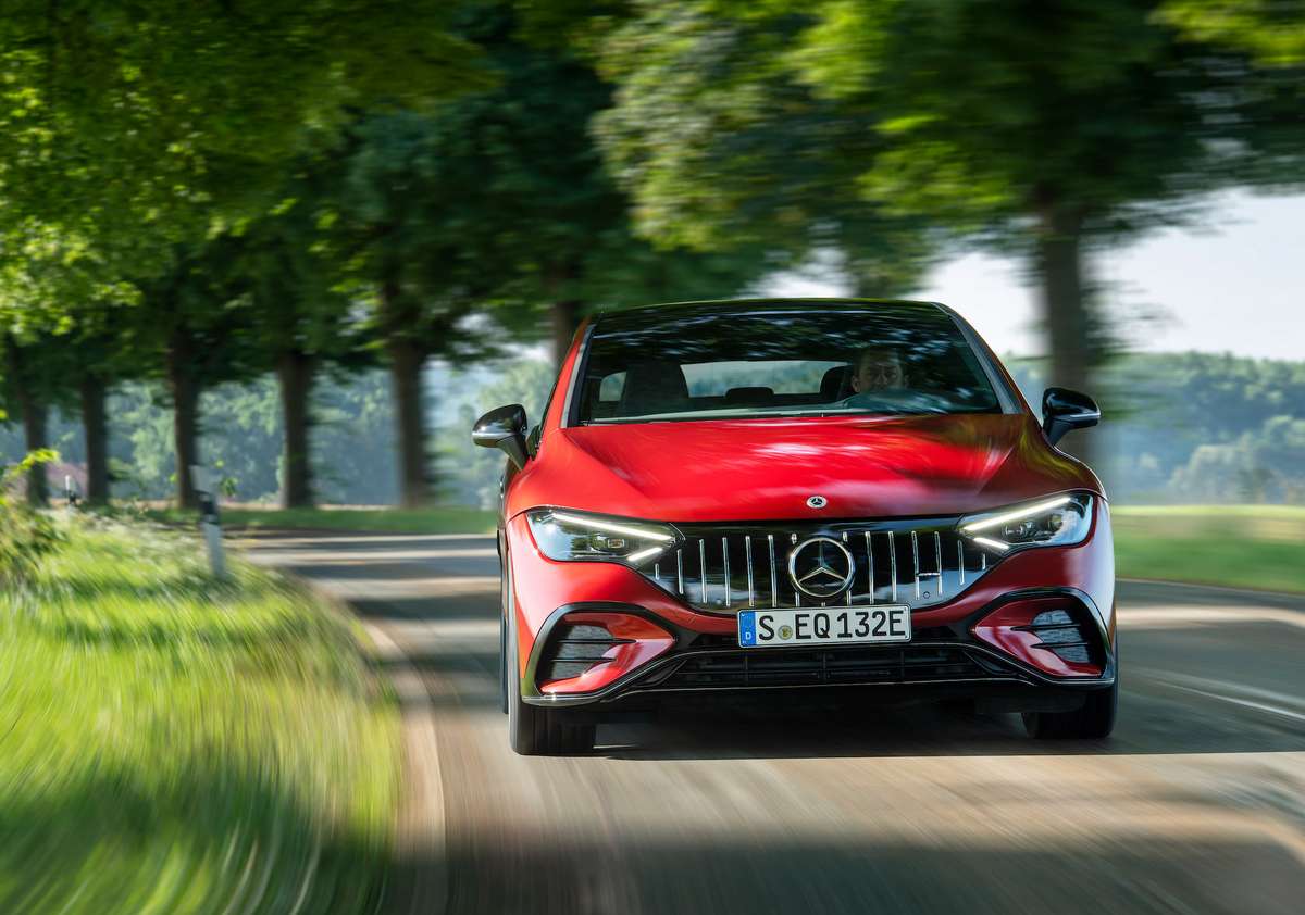 2023-Mercedes-AMG-EQE