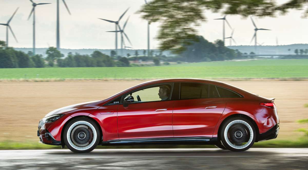 2023-Mercedes-AMG-EQE