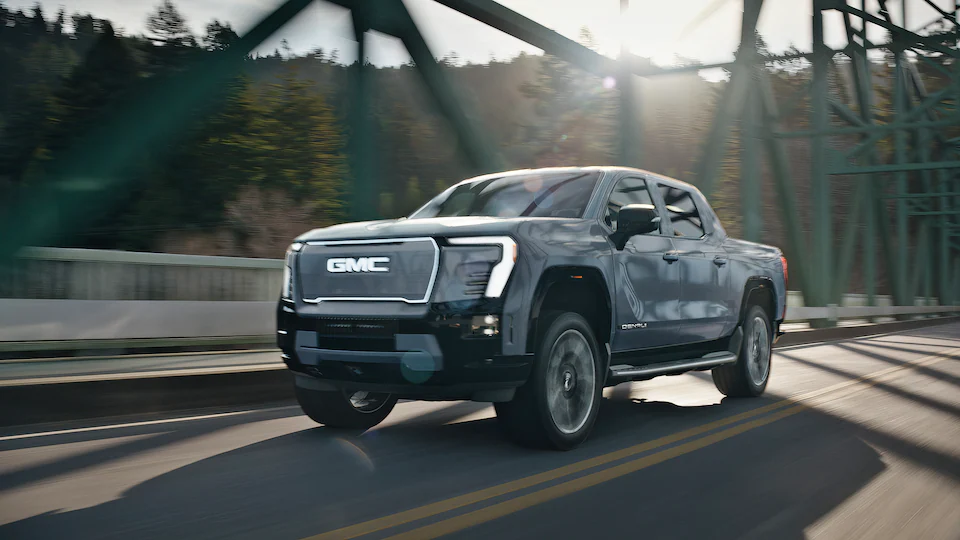 GMC-Sierra-EV