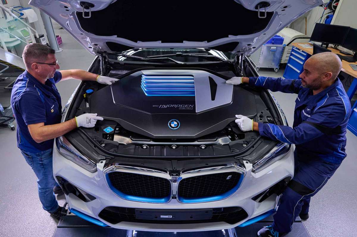 BMW-iX5-hydrogen