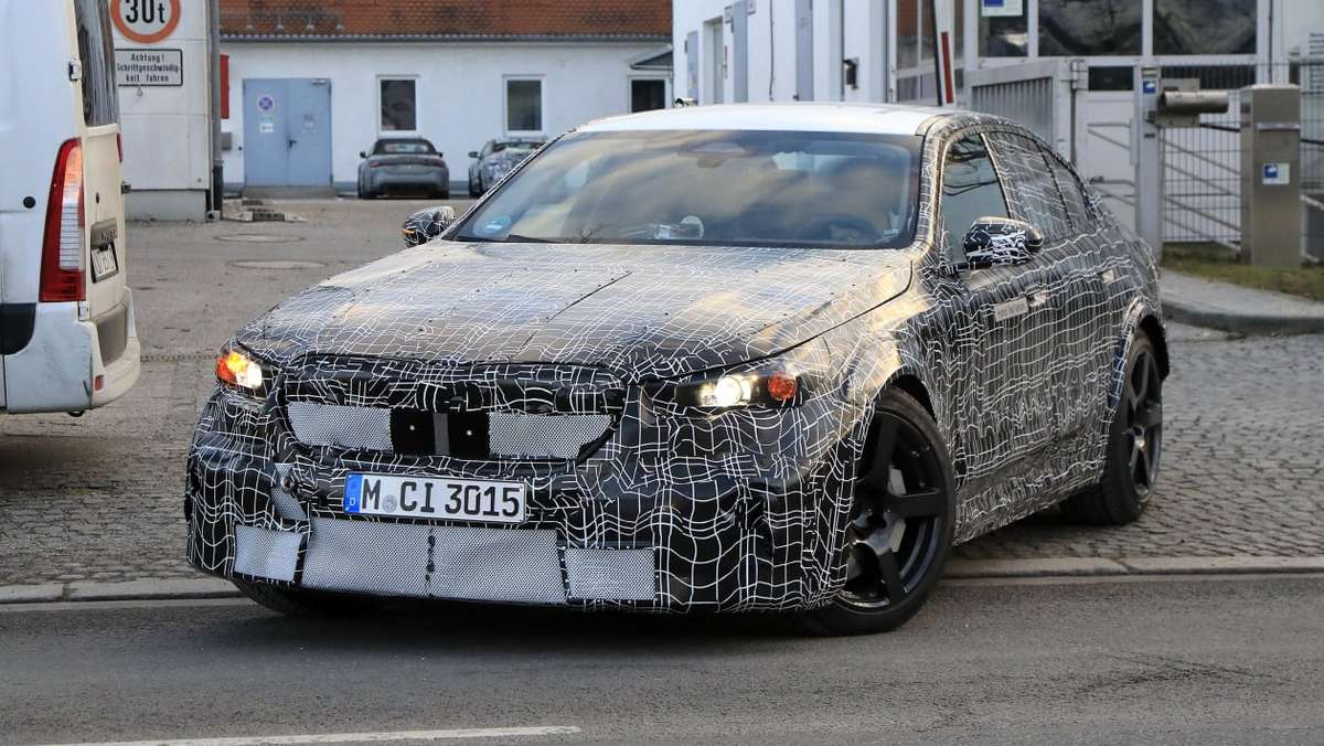 بي إم دبليو M5 2024 مقدمة