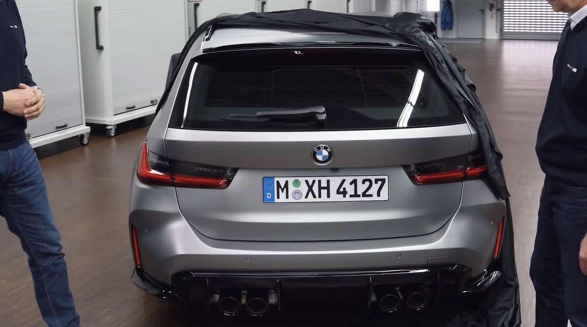 بي-ام-دبليو-m3-touring-2023