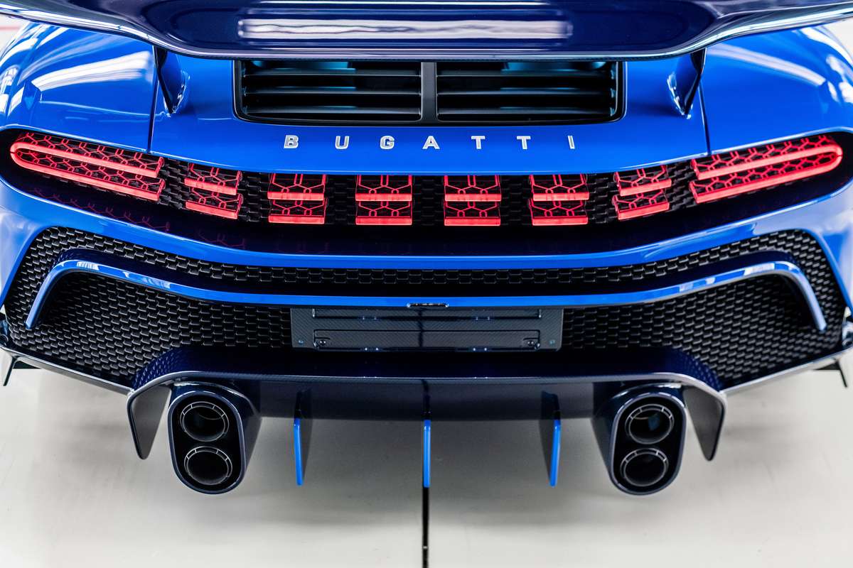 bugatti_centodieci
