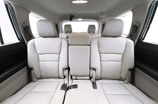 2022 Honda Pilot seats