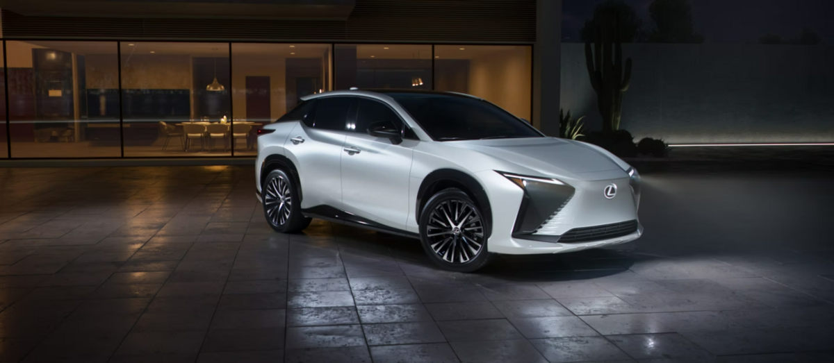 lexus-rz-luxury
