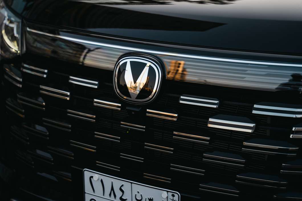 Changan-CS95-2024-grille