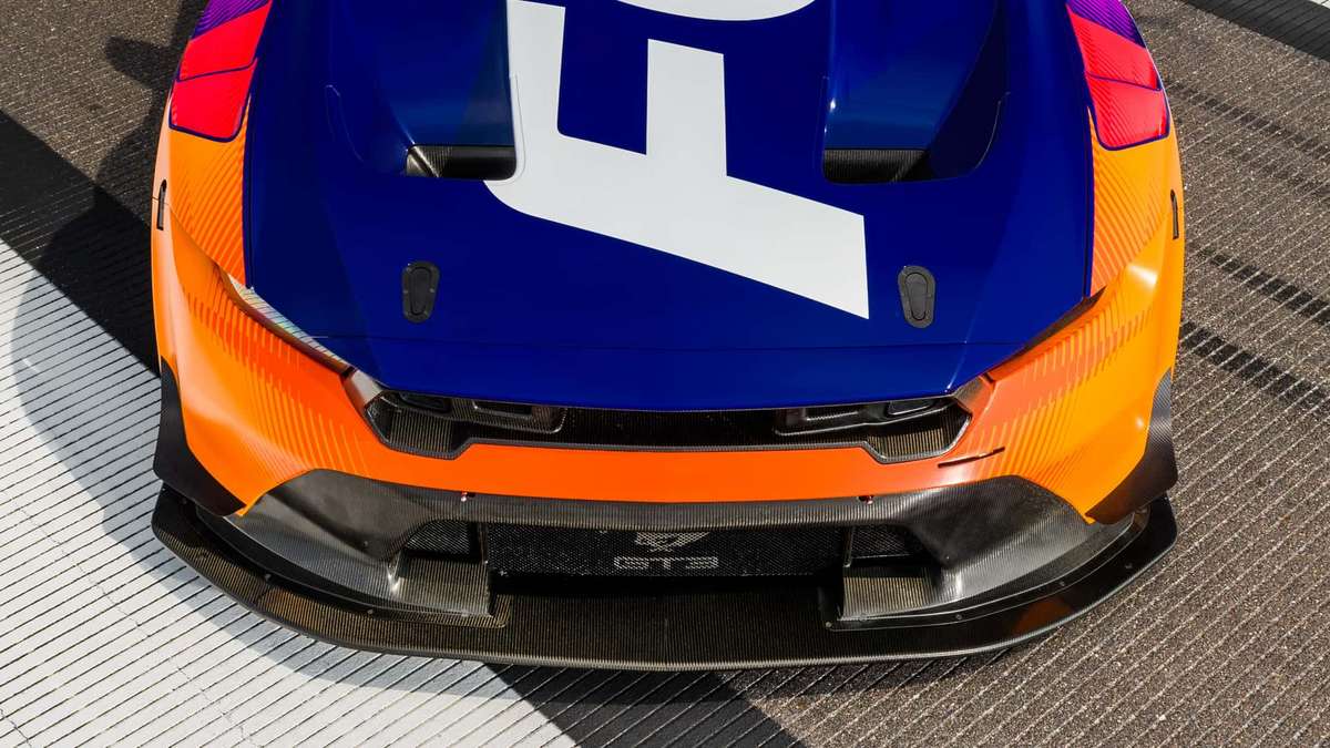 فورد موستانج GT3 لومان 24 ساعة