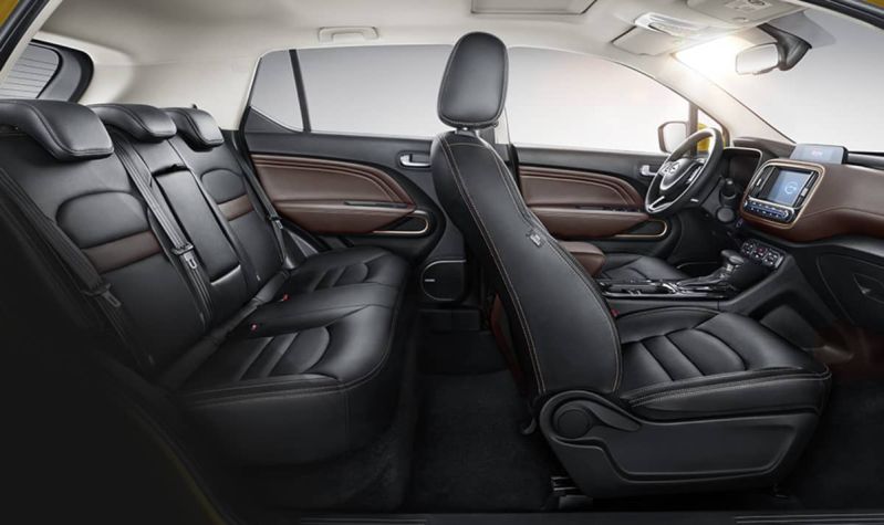 gac-gs3-interior