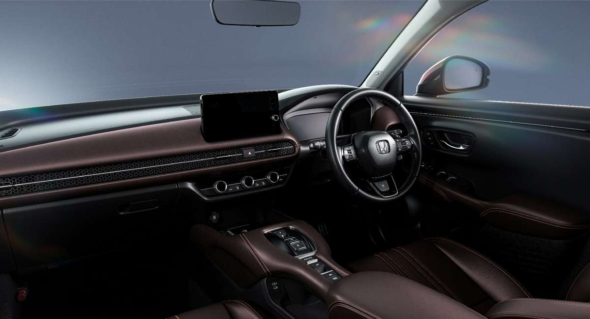 ZR-V interior