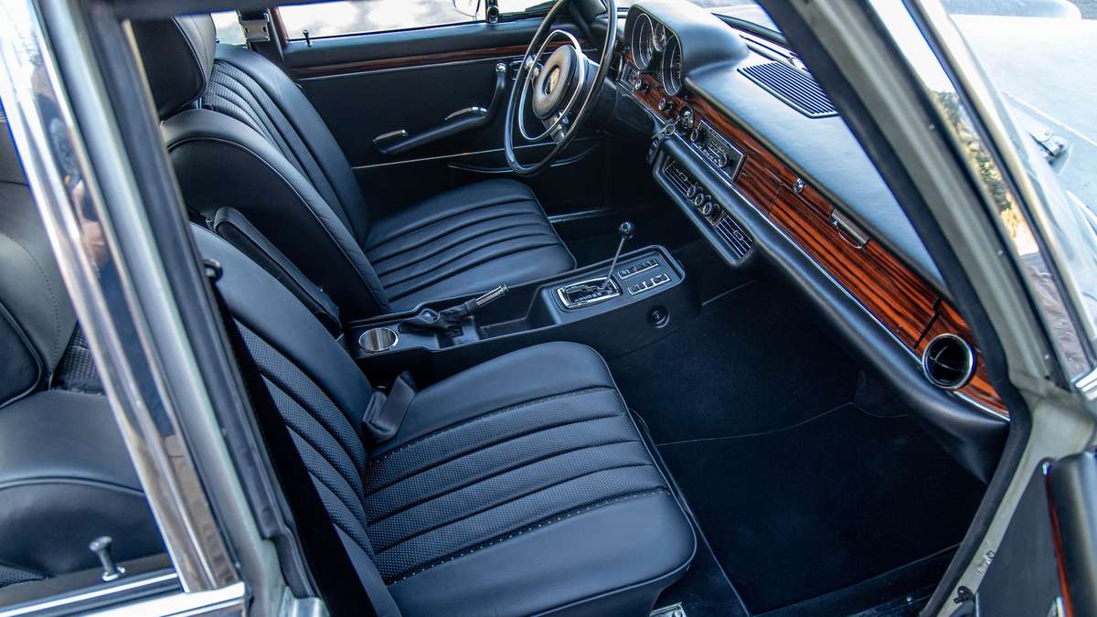 مرسيدس 300 SEL 1971