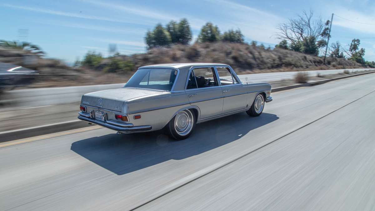 مرسيدس 300 SEL 1971 تصميم