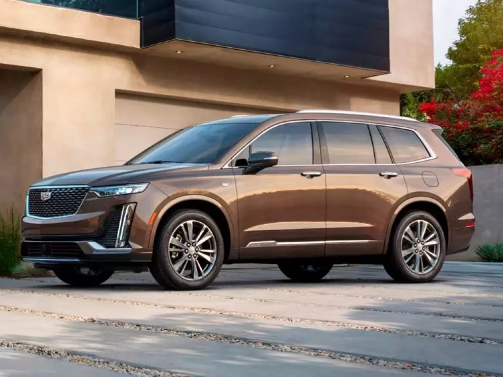 2022 Cadillac XT6 outside look