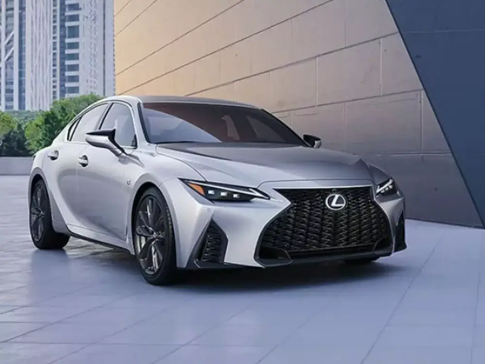 2023 Lexus IS 