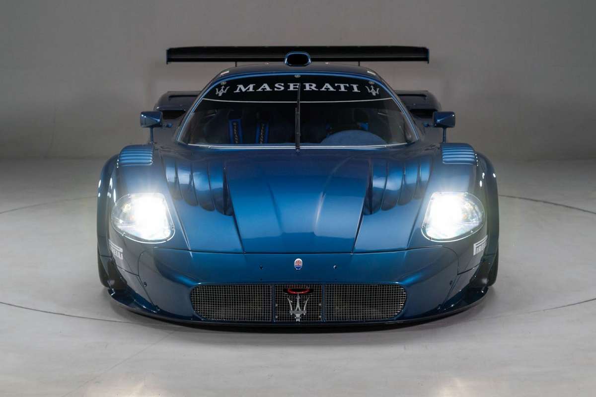 مازيراتي MC12 Versione Corse