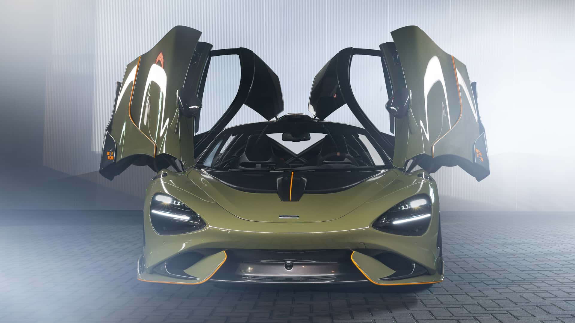 765LT -تصميم-خارجي-مكلارين