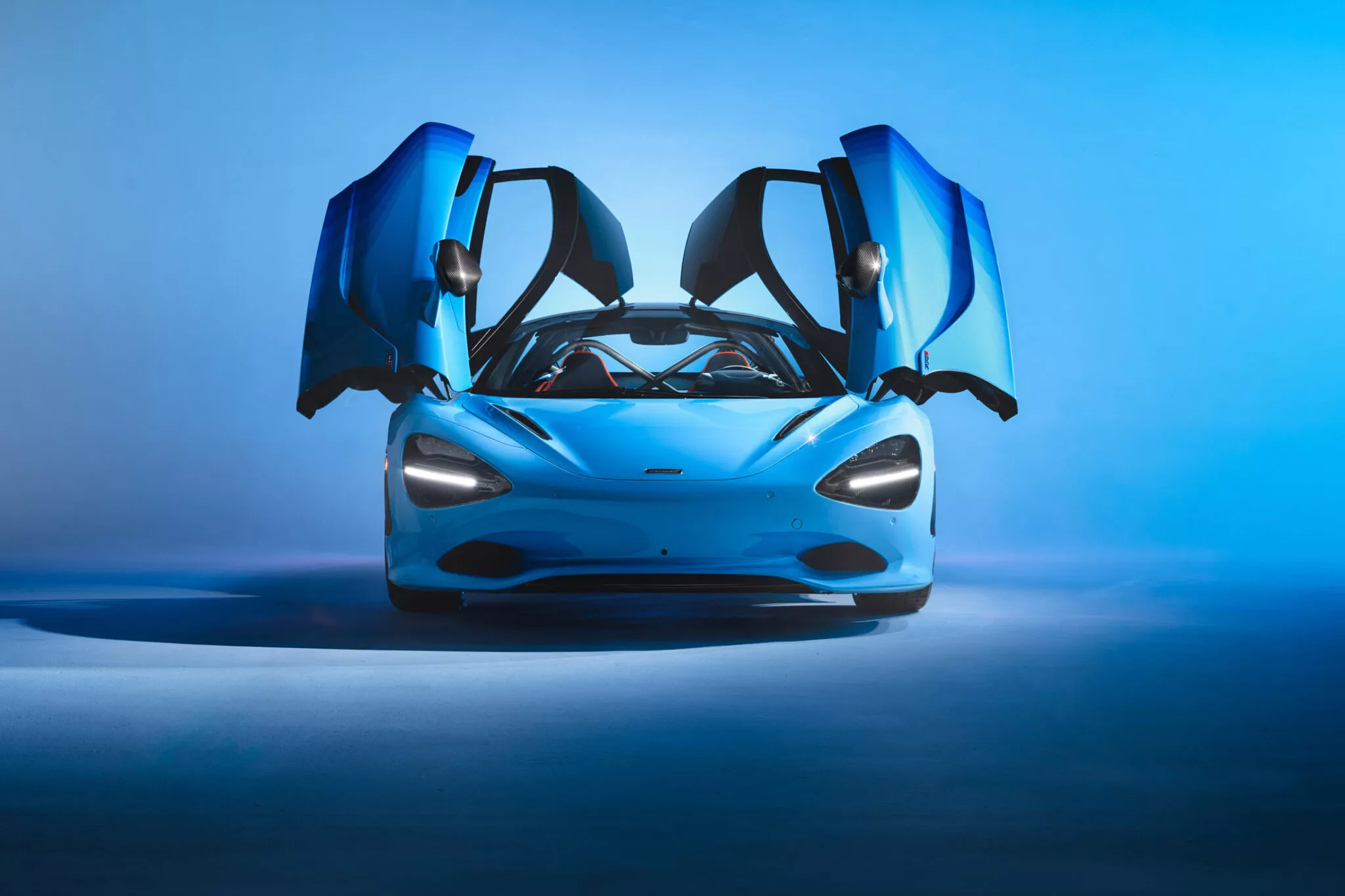 أبواب-مكلارين-750S