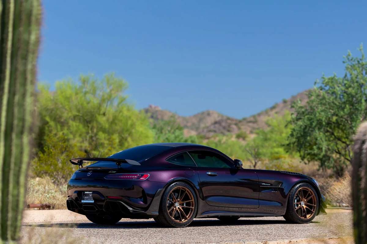مرسيدس-amg-gt-r-pro